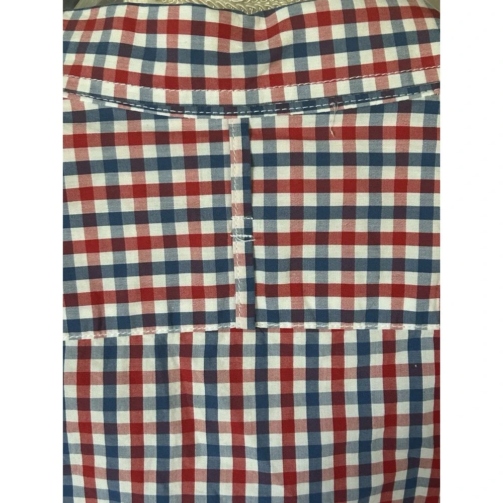Banana Republic crafted discerning